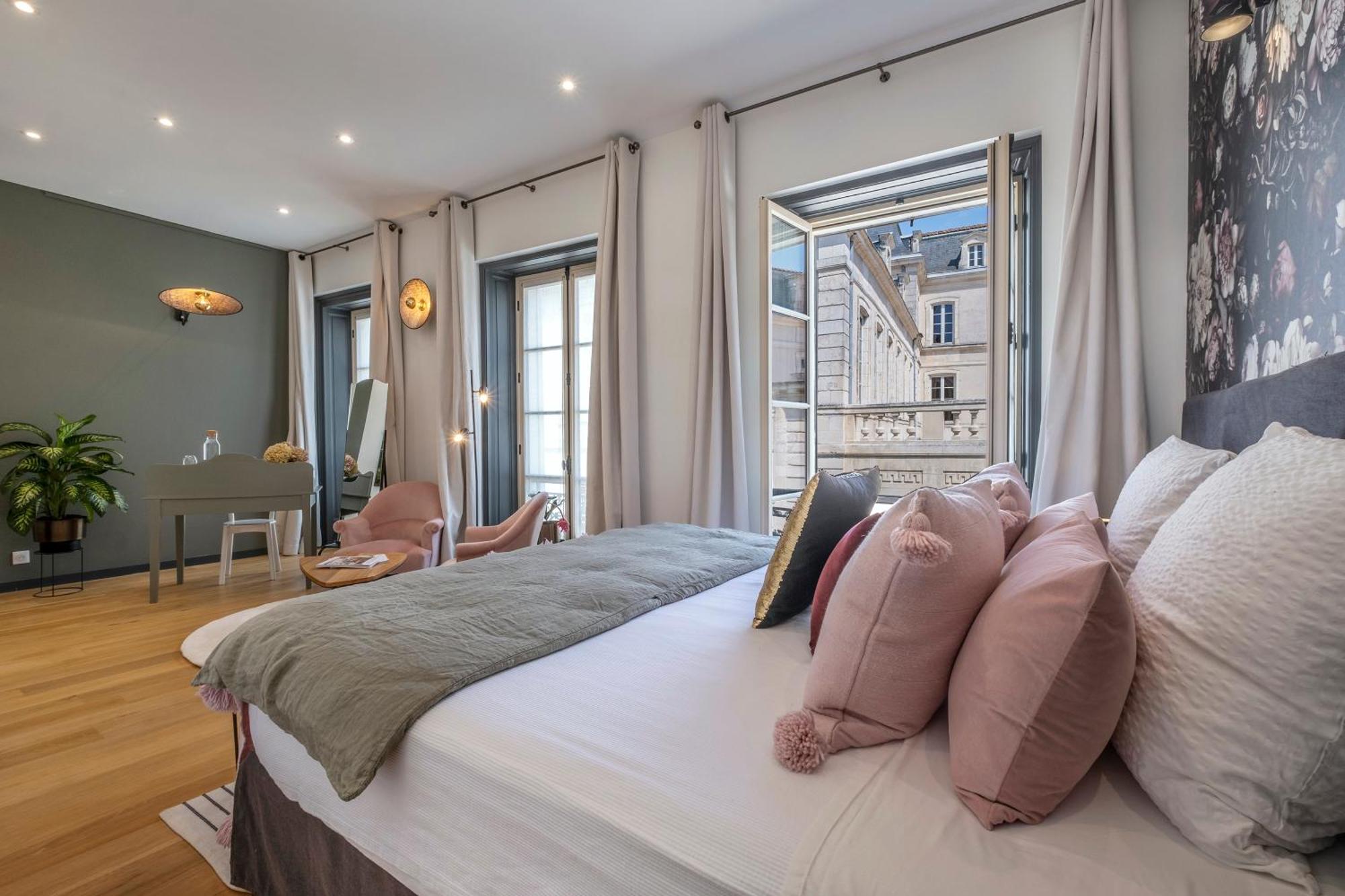 Escale Rochelaise B&B, Spa Bain Nordique Et Sauna Tonneau Λα Ροσέλ Εξωτερικό φωτογραφία